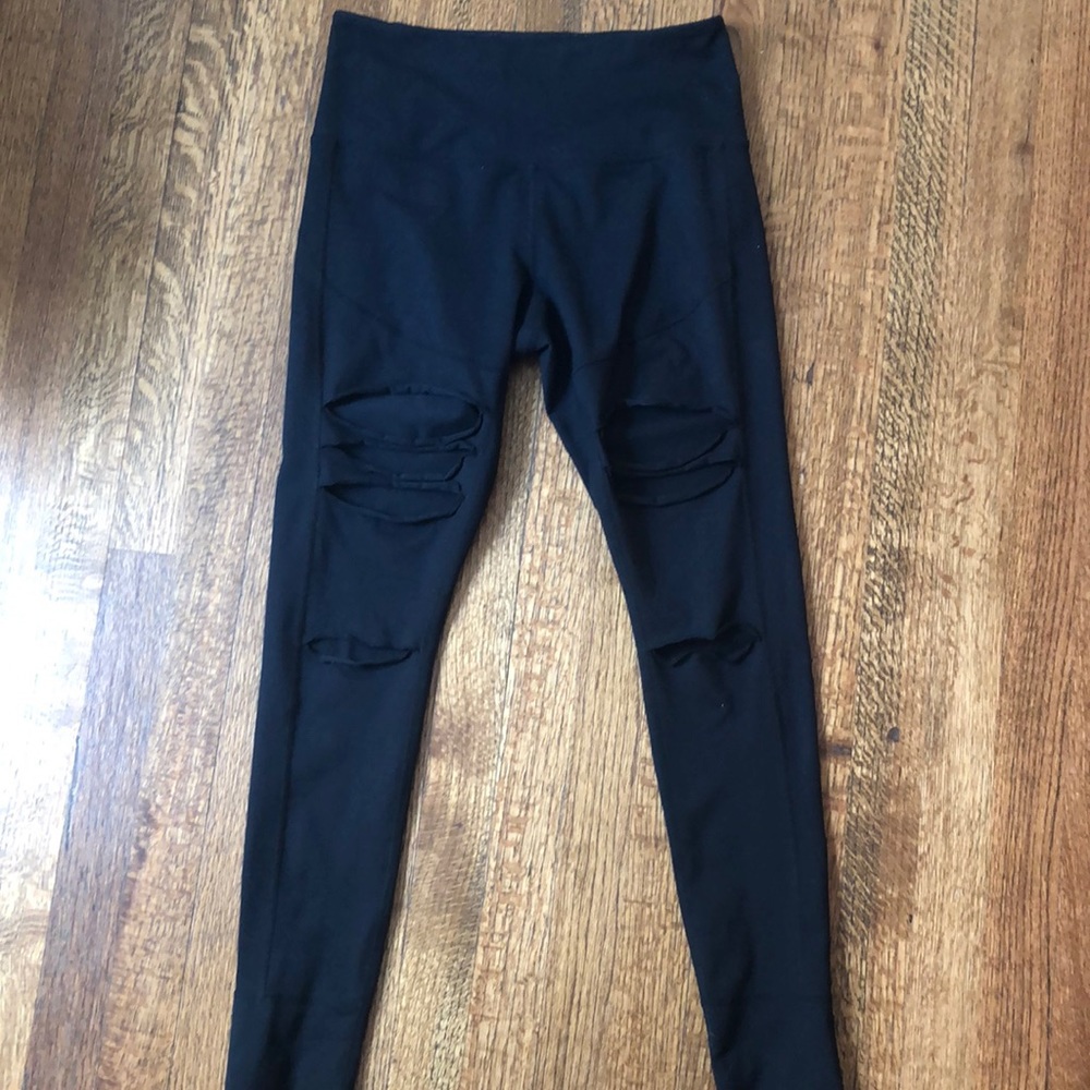 Zella Black slash leggings, M